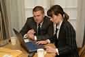 trade forex online